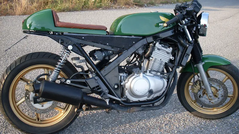 Cb 500